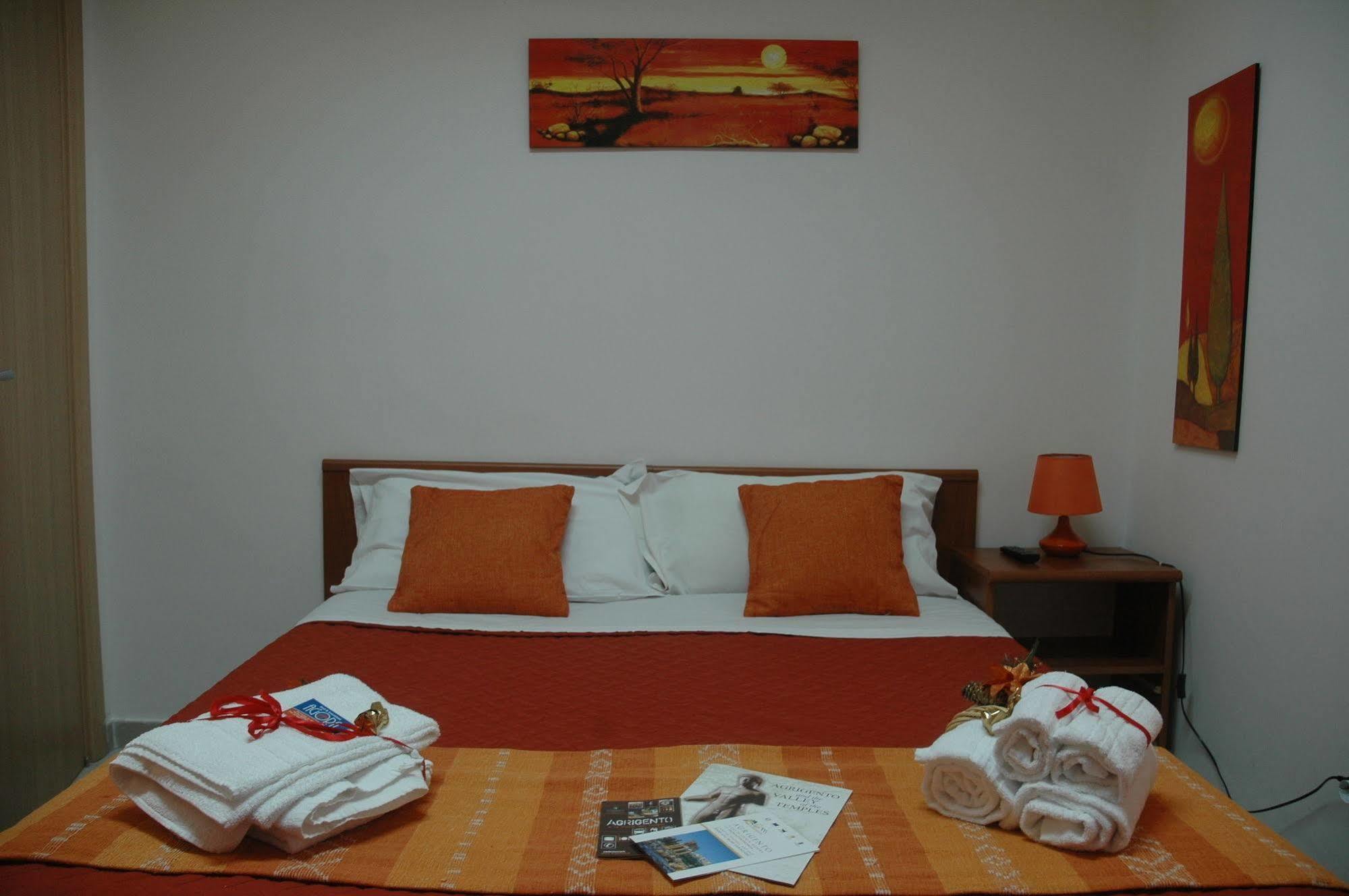 Bed & Breakfast B&B Agora A 2 Minuti Dalla Valle Dei Templi E 5 Minuti Dal Mare